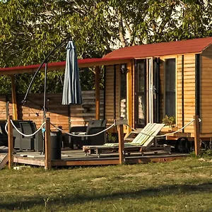 https://roulotte-douceur.midi-pyreneeshotels.com